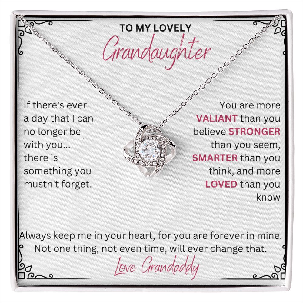 Grand Love Knot Knecklace